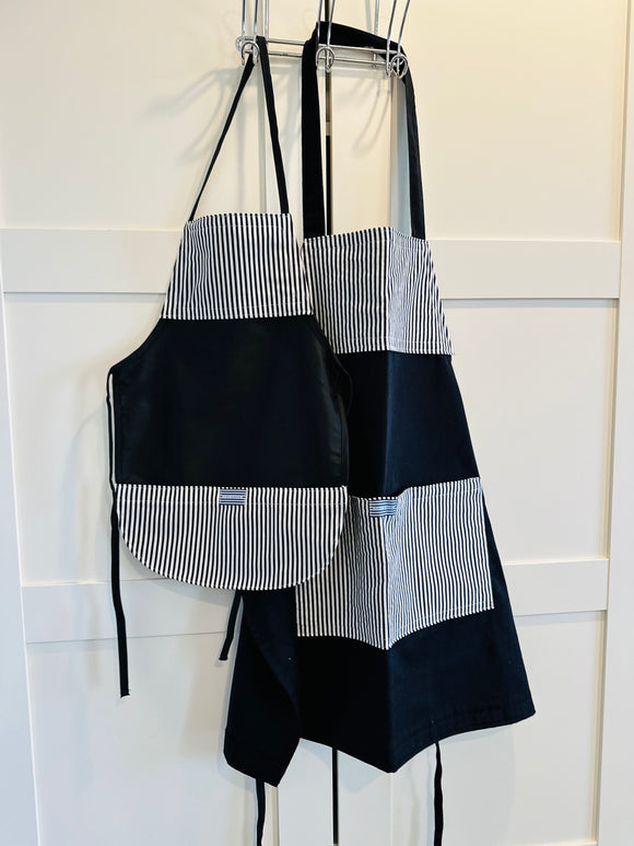 Adult & Child B/W Apron Set