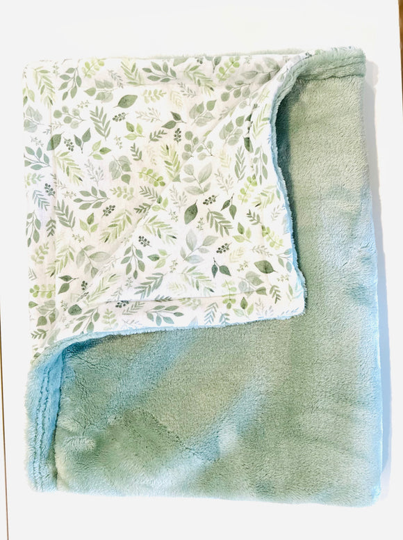 Lovely Green Leaves Flannel & Fleece Blanket